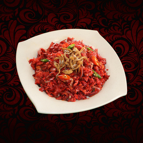 Kway Teow -Goreng Merah (IKAN BILIS) Kway Teow -Goreng Merah (IKAN BILIS)